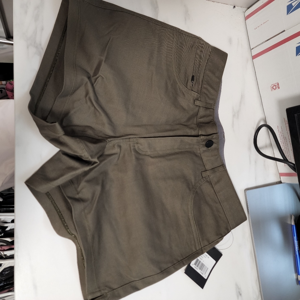 NWT backcountry olive shorts